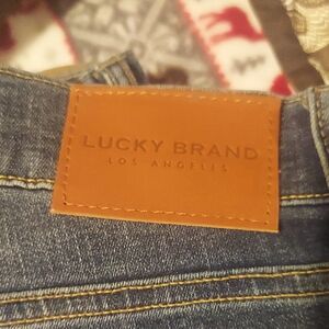 Lucky Brand Men's Denim Jeans with Tan Label